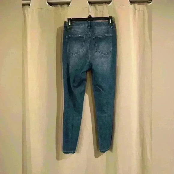 Junior Vanilla Star High Rise Jeans - Picture 4 of 7